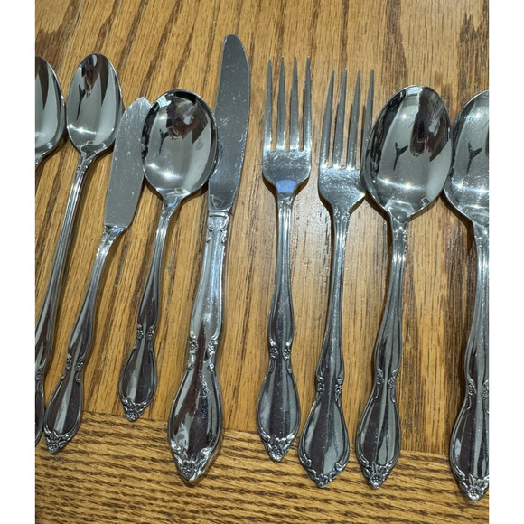 Oneida Community Chatelaine Assorted Flatware Lot 16 Pieces Iced Tea Serving ++ - Picture 7 of 8